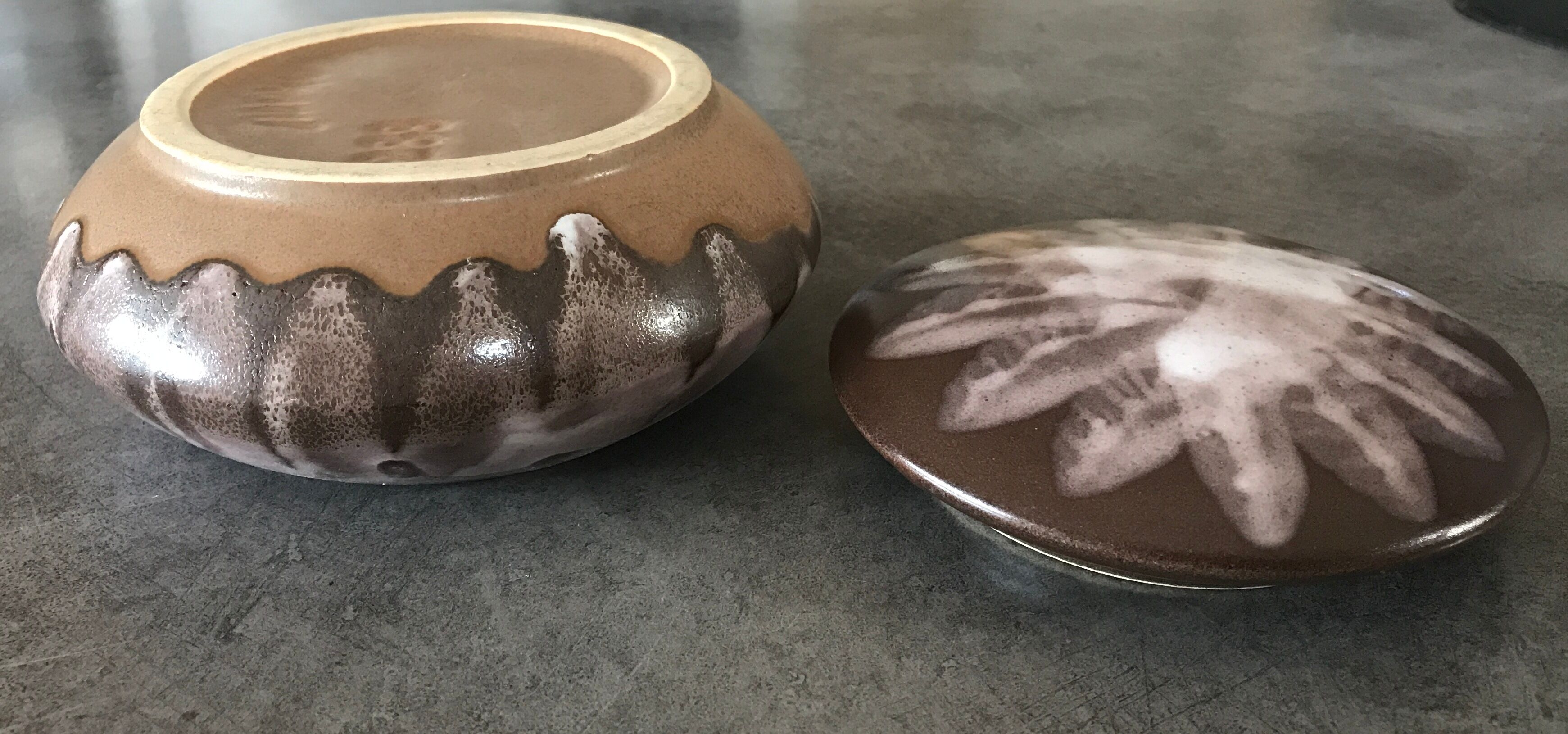 Bonbonnière in porcelain stoneware flamed alphonse mouton - alpho - 16 cm