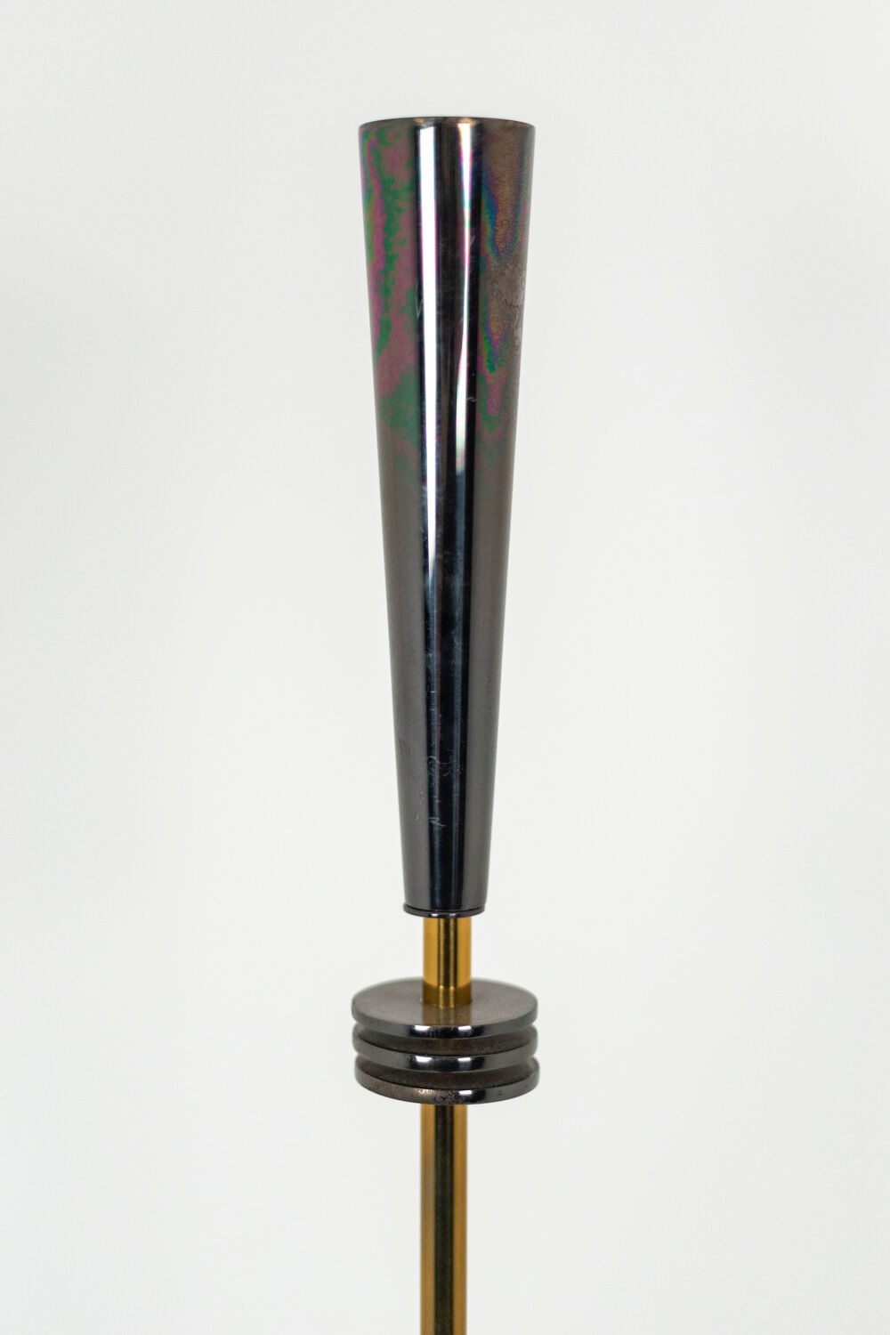 Maison Charles, Quasar lamppost in gold and iridescent metal, 20th century