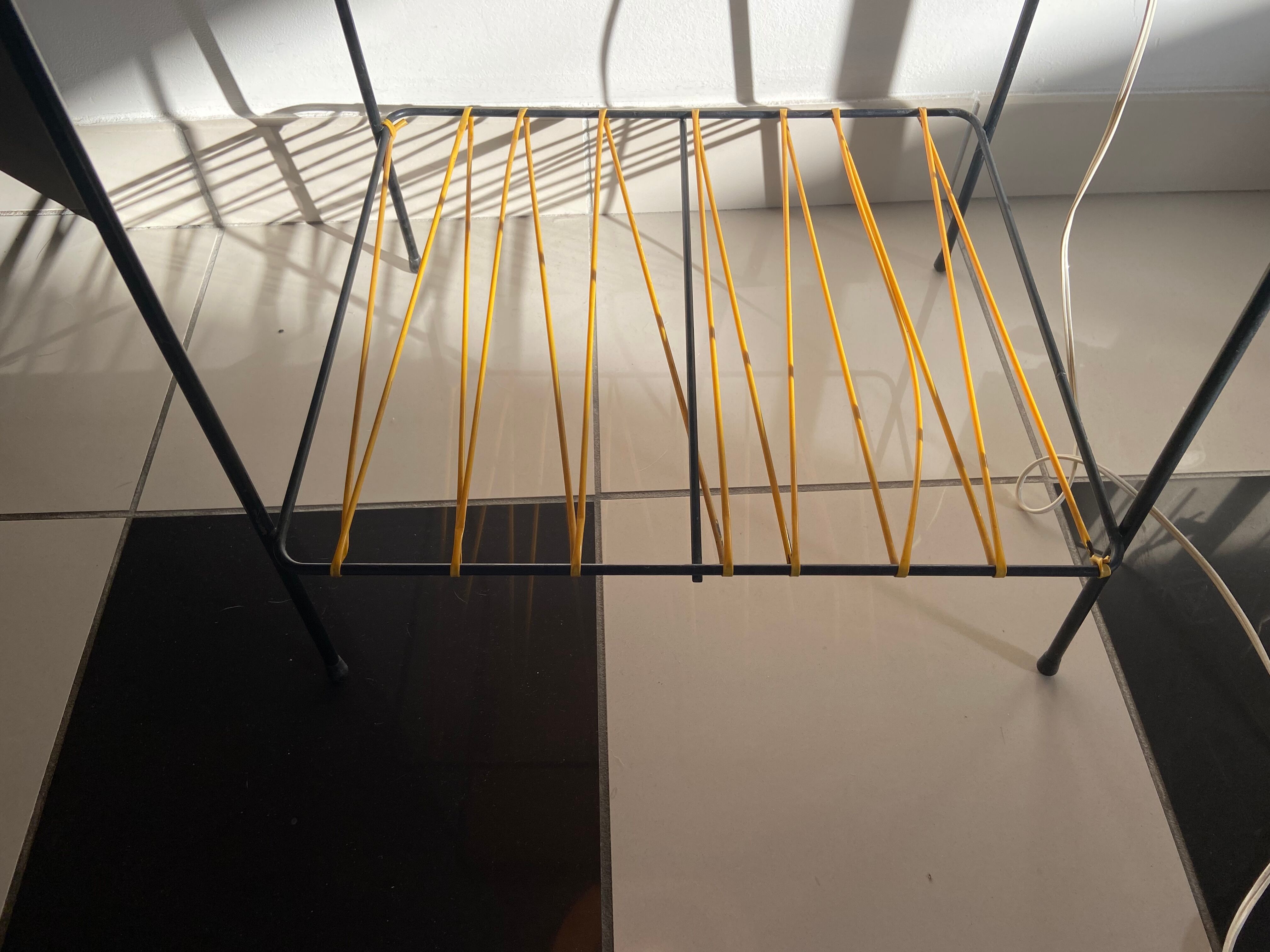 Floor lamp
