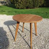 Coffee table with compass legs