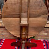 Tilting table