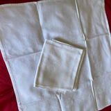 Set of damask towels