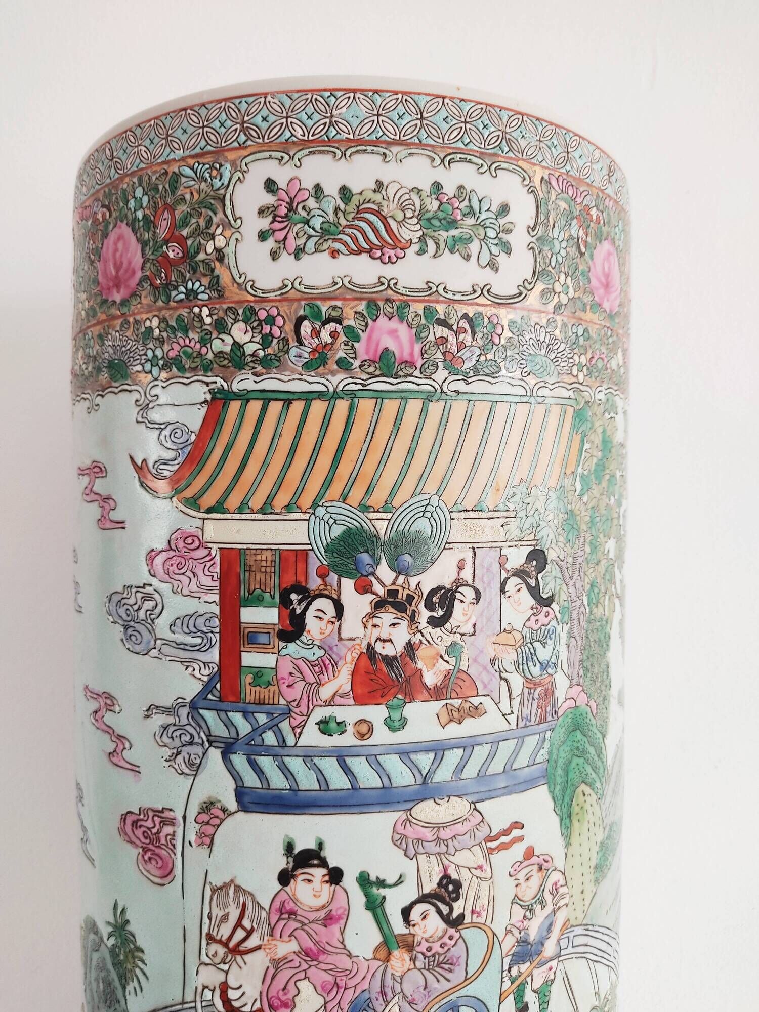 Vase rouleau de 47 cm en porcelaine de Canton Chine
