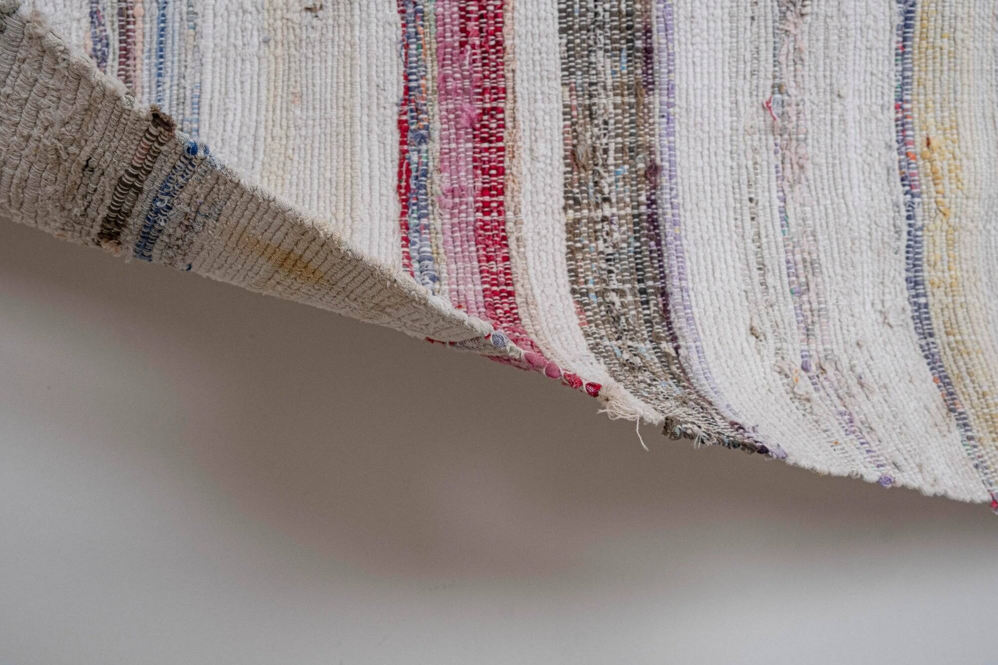 Vintage handmade Turkish rug 220x420 cm