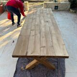Dining table for 8/10 people