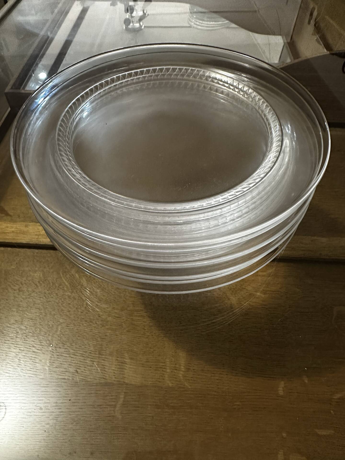 6 assiettes Lalique France modèle Bourgueil
