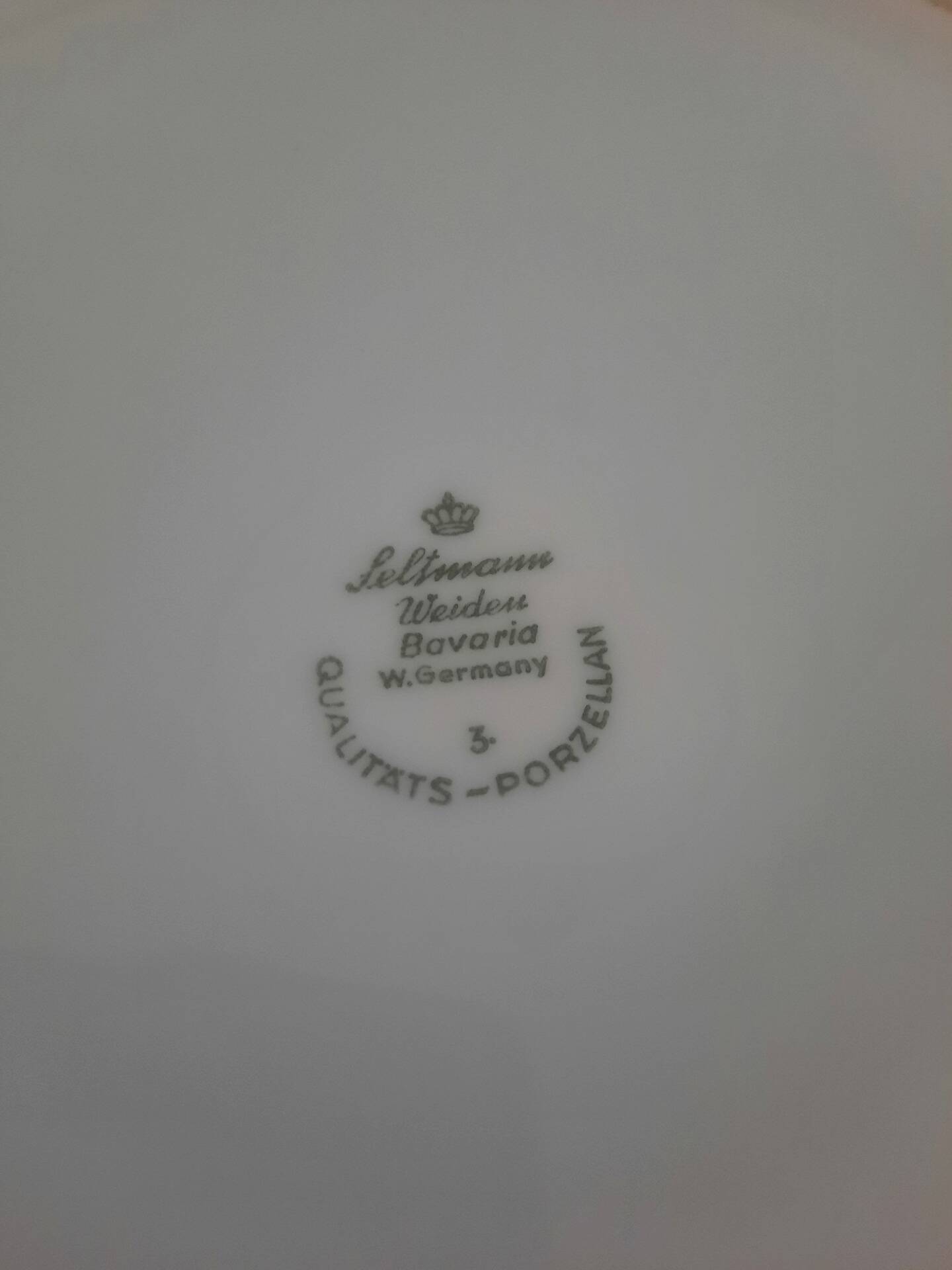 Vintage Bavaria soup tureen