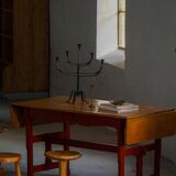 Scandinavian extendable table for writing or dining with a drawer, early 20th century.