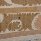 Hand knotted rug, vintage turkish rug 134x151 cm