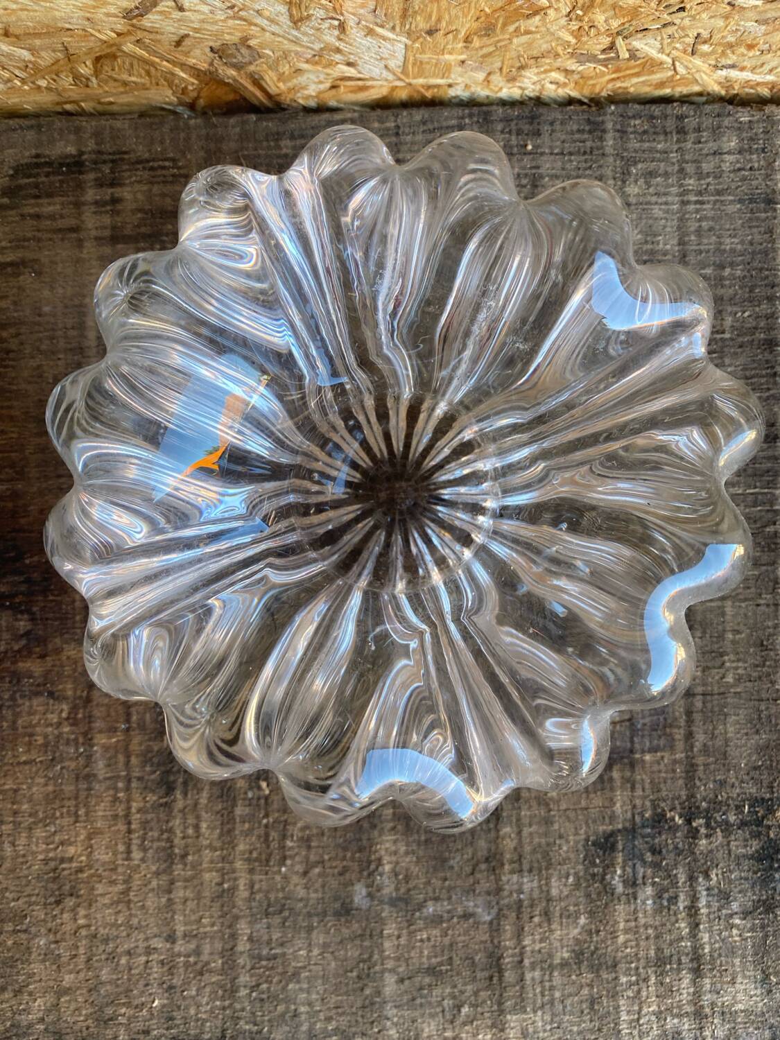 Vintage twisted crystal ashtray in the style of daum #d956
