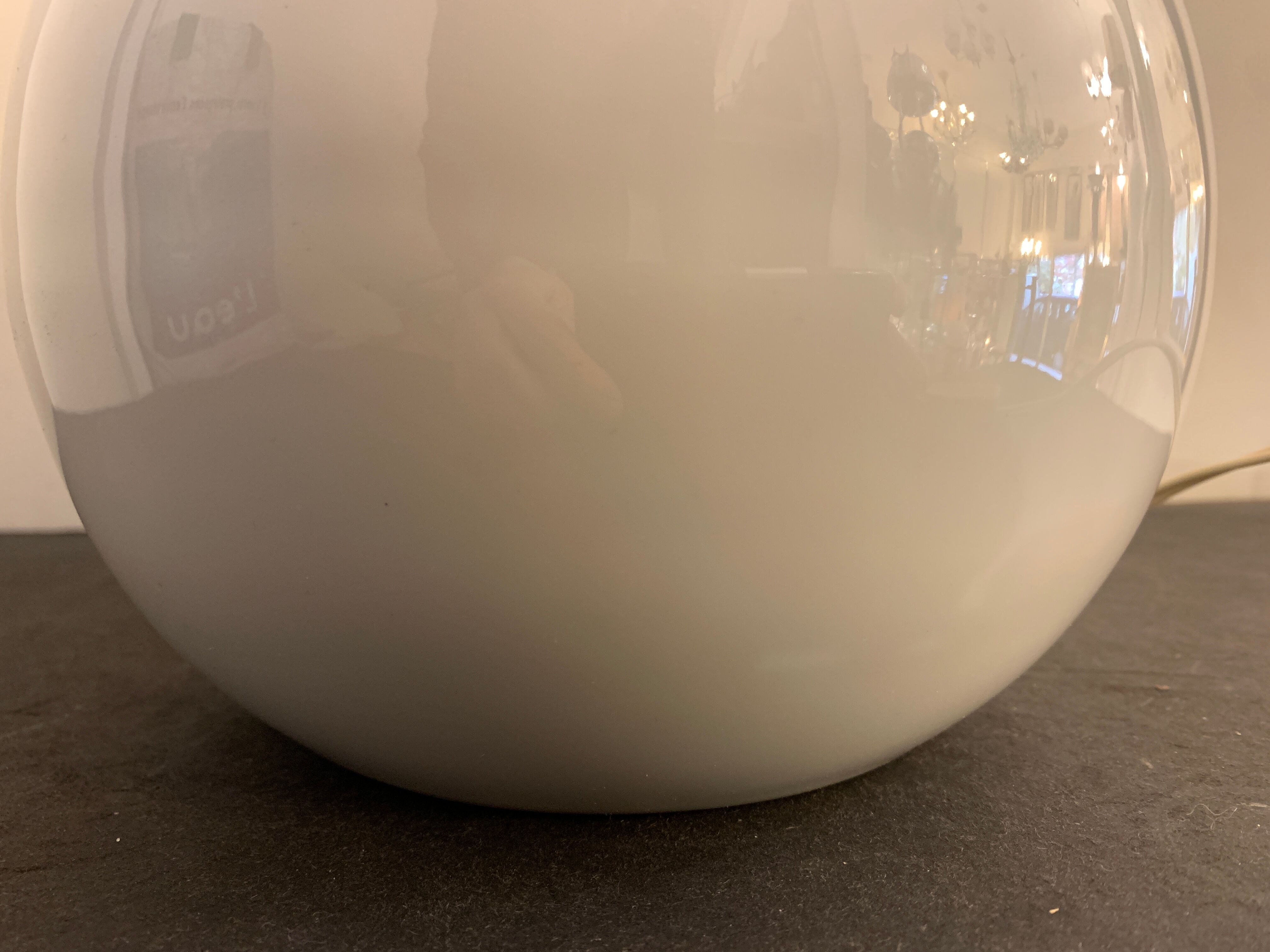 Ball lamp foot, in white porcelain Virebent, 1970