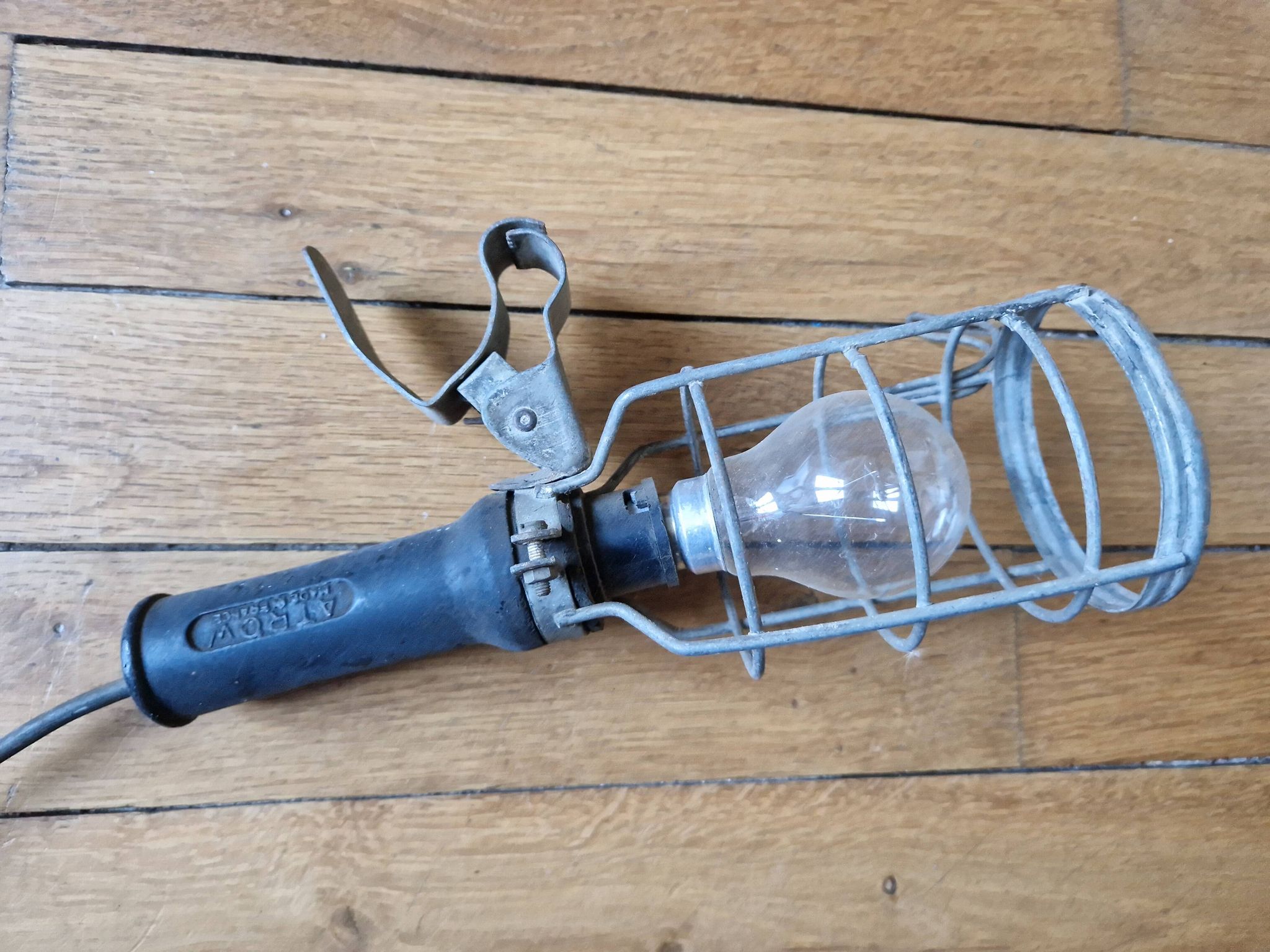 Industrial workshop portable lamp, vintage 1960s