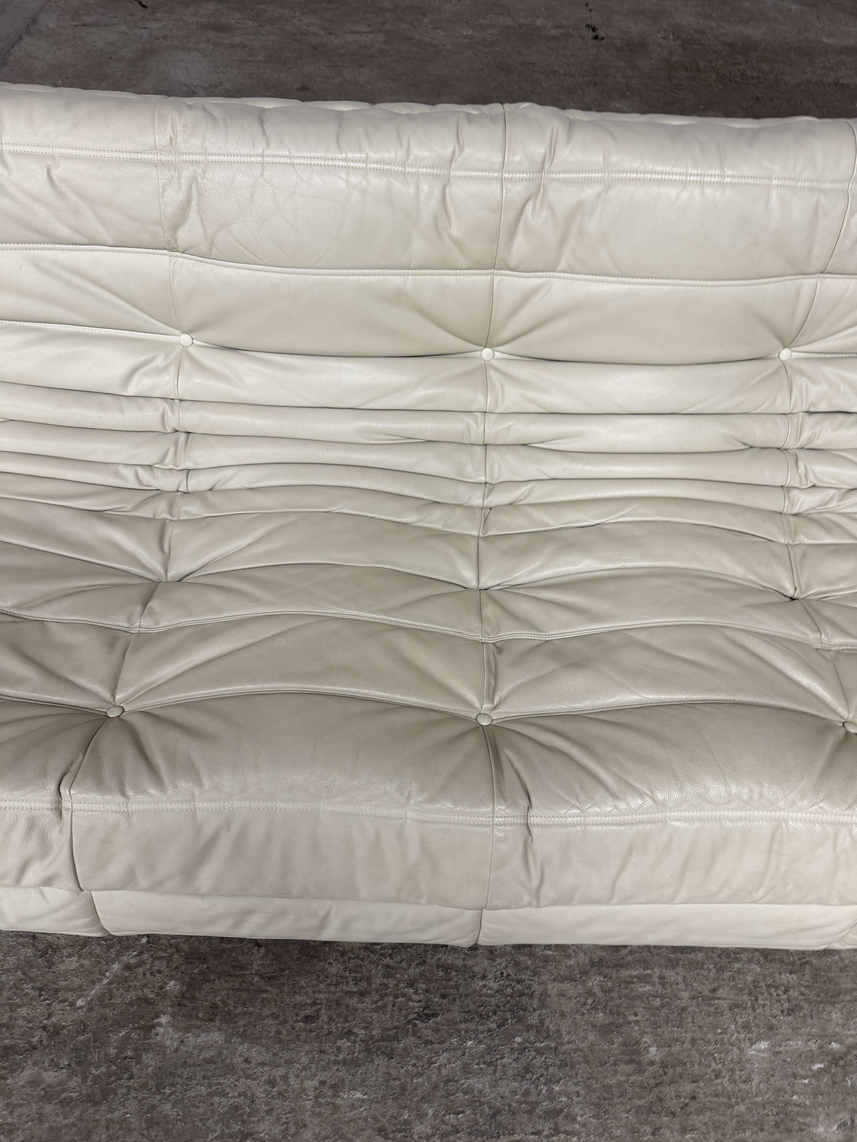 100% authentic ligne roset togo 3-seater beige leather in top condition!