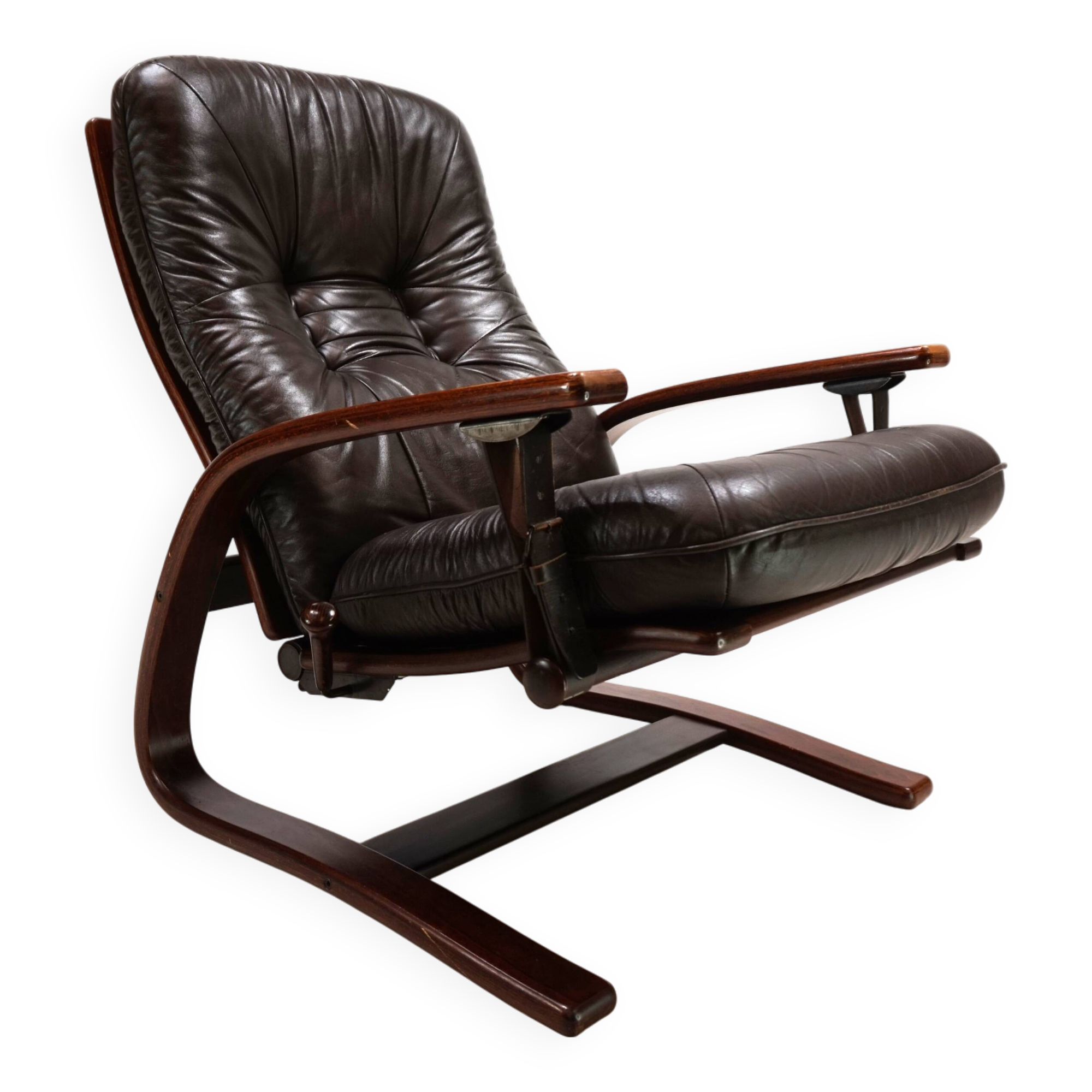 Westnofa The Panter leather lounge chair by Arnt Lande, 1970s