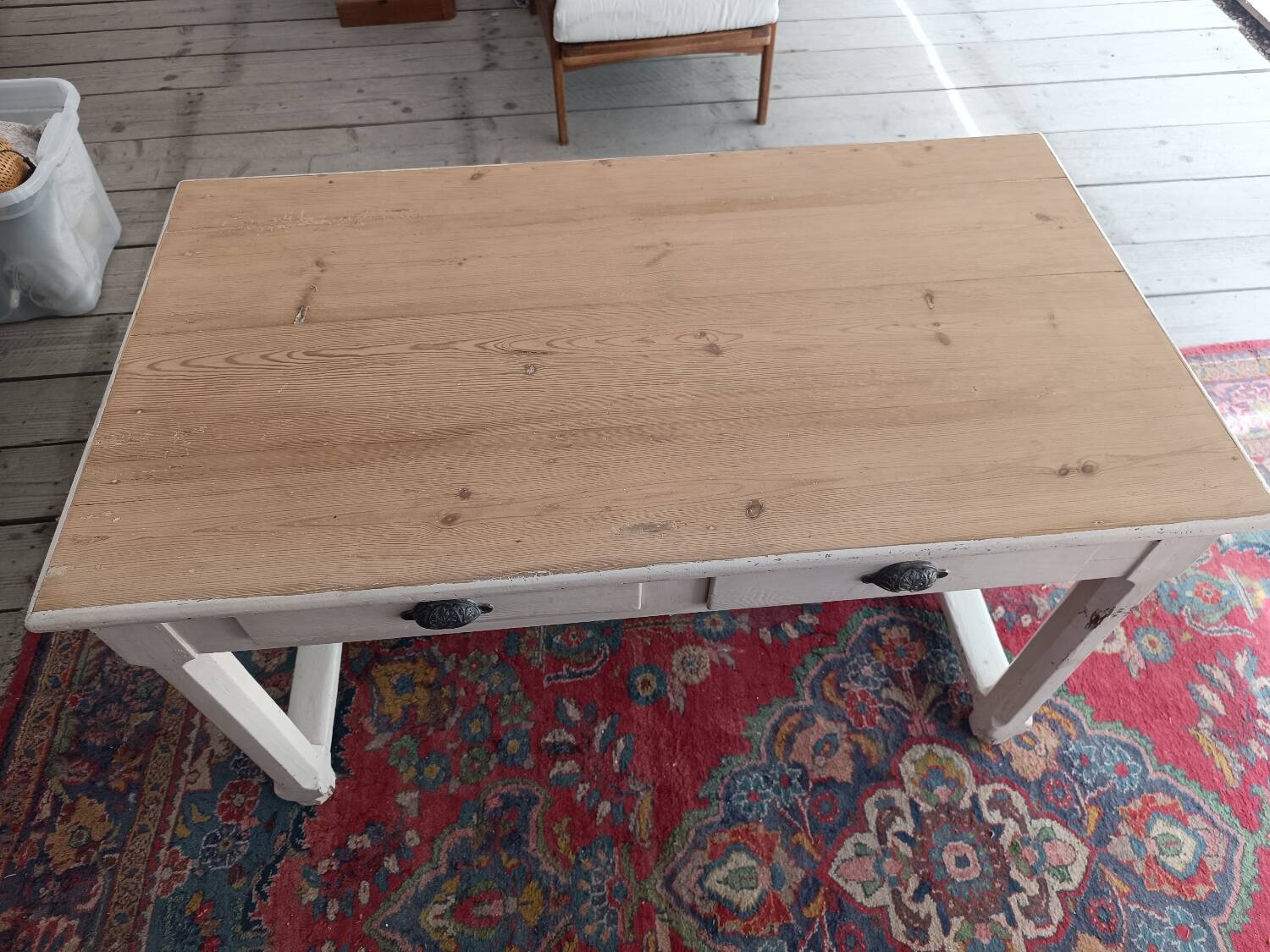 Farmhouse table