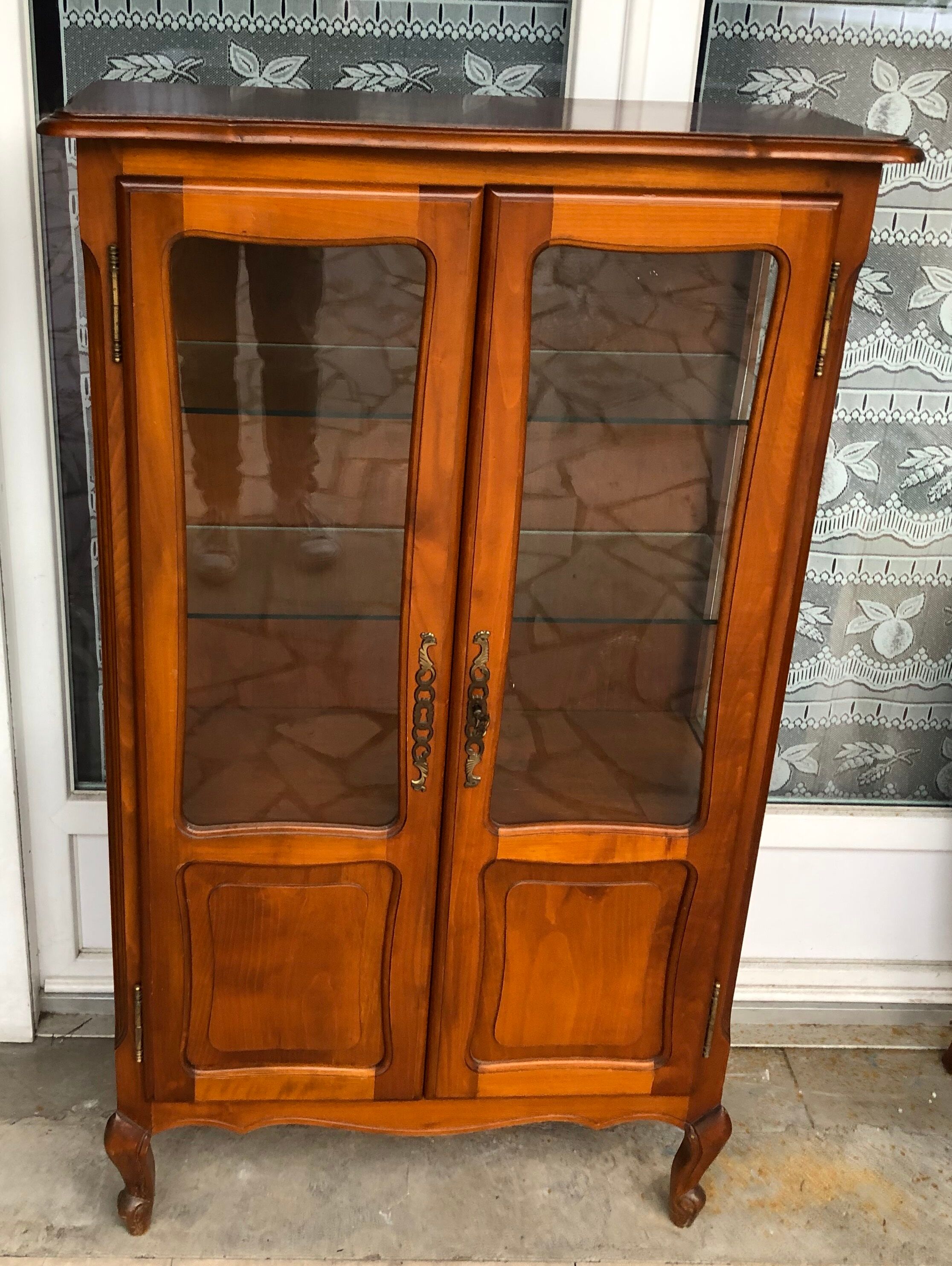Vitrine en merisier