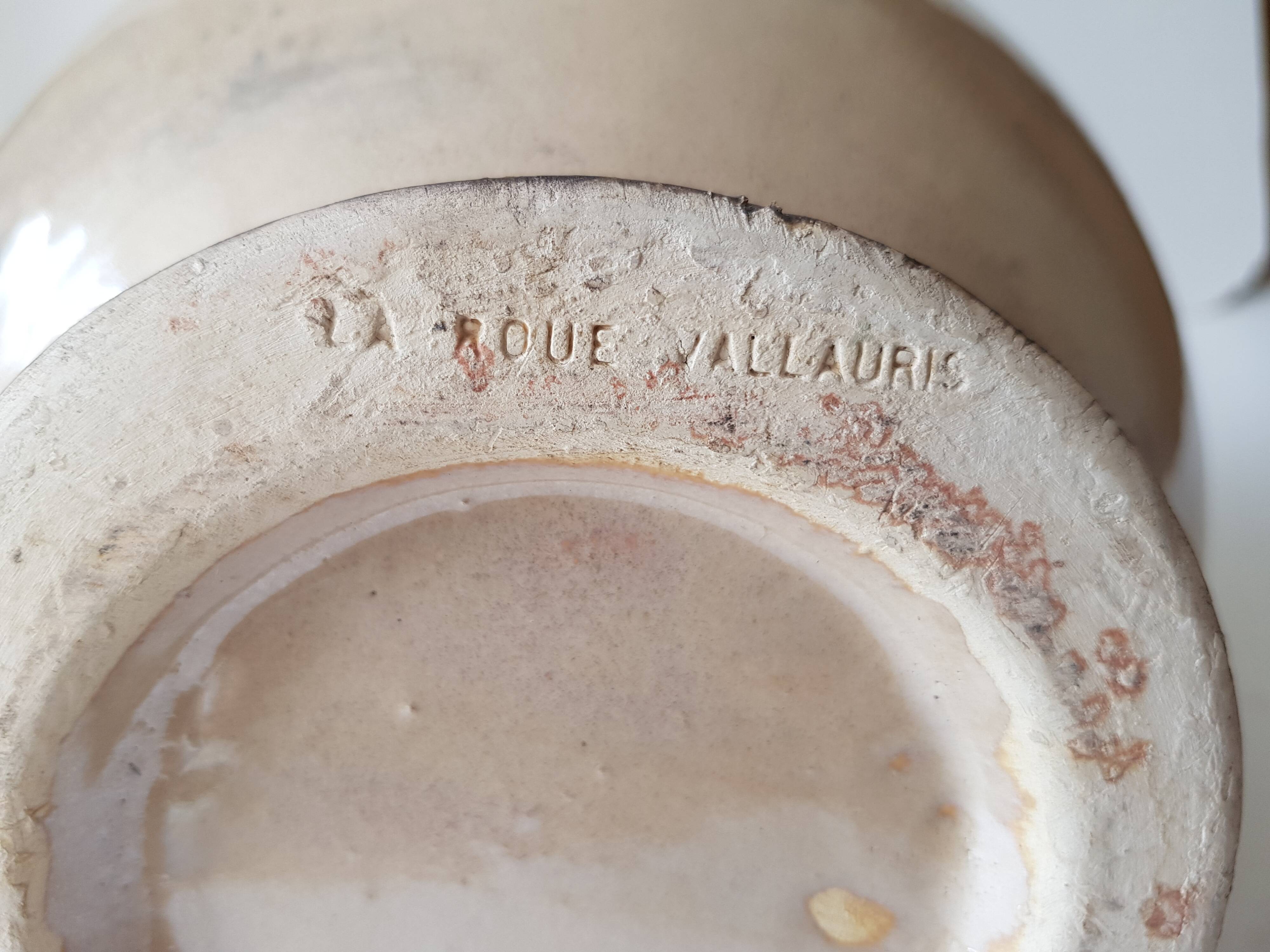 Large ceramic vase with floral motif - Signed La roue Vallauris - H 38 cm