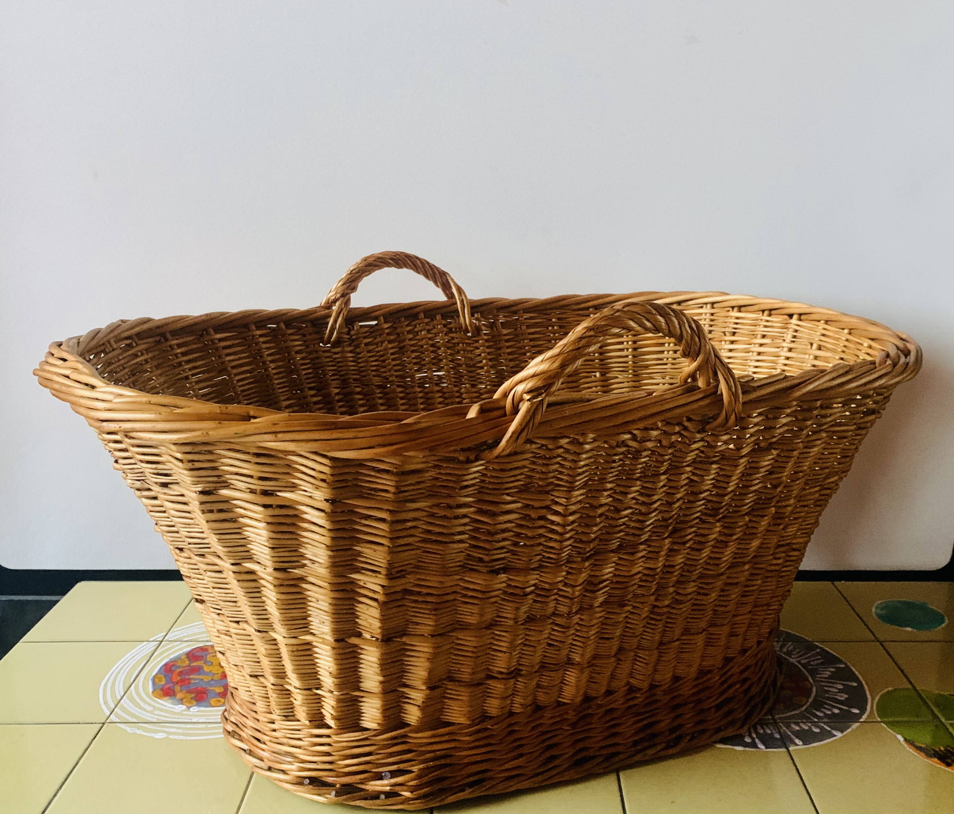 Large vintage wicker basket