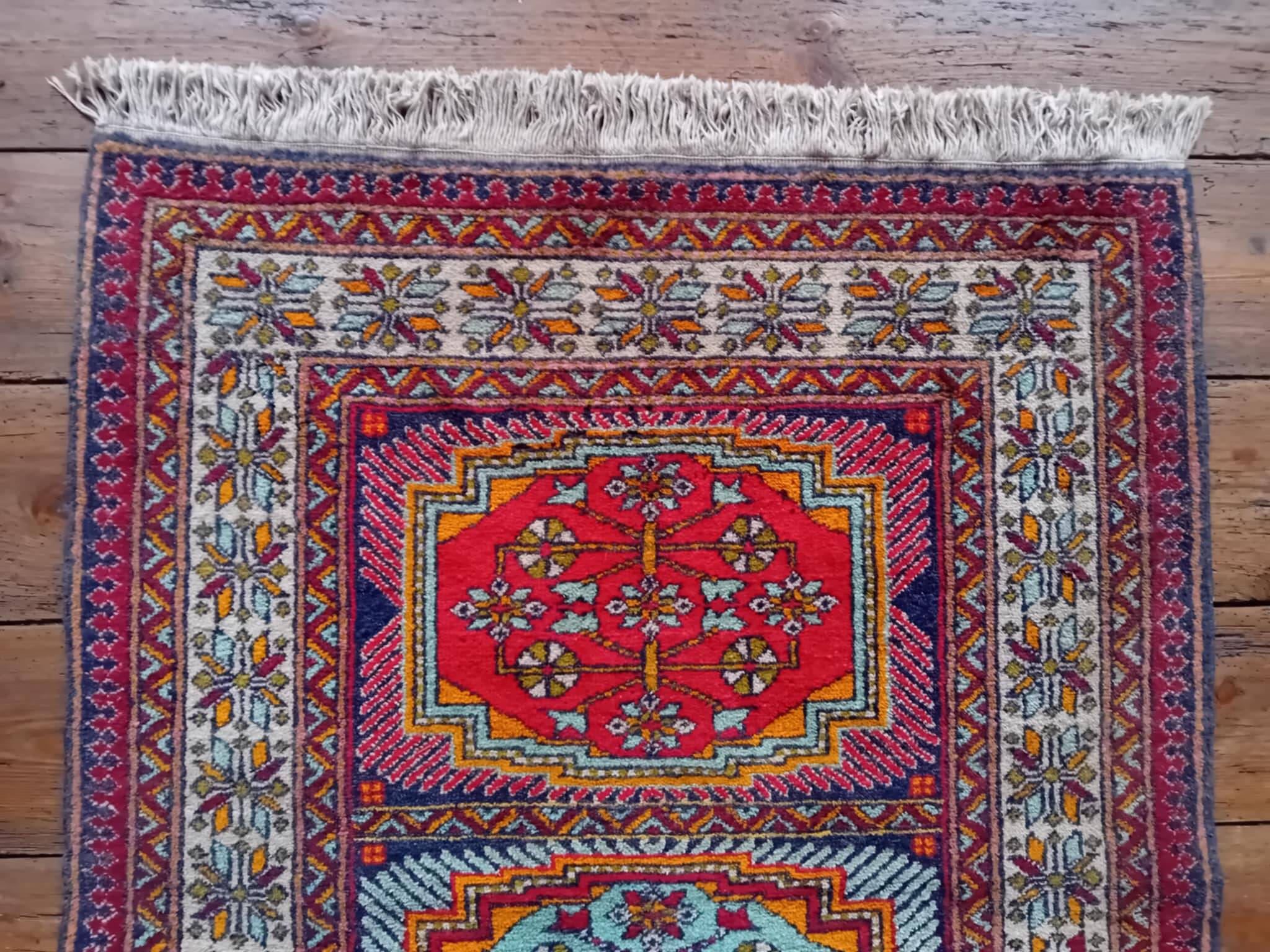 Handmade Caucasian Shirvan Rug 150x100cm