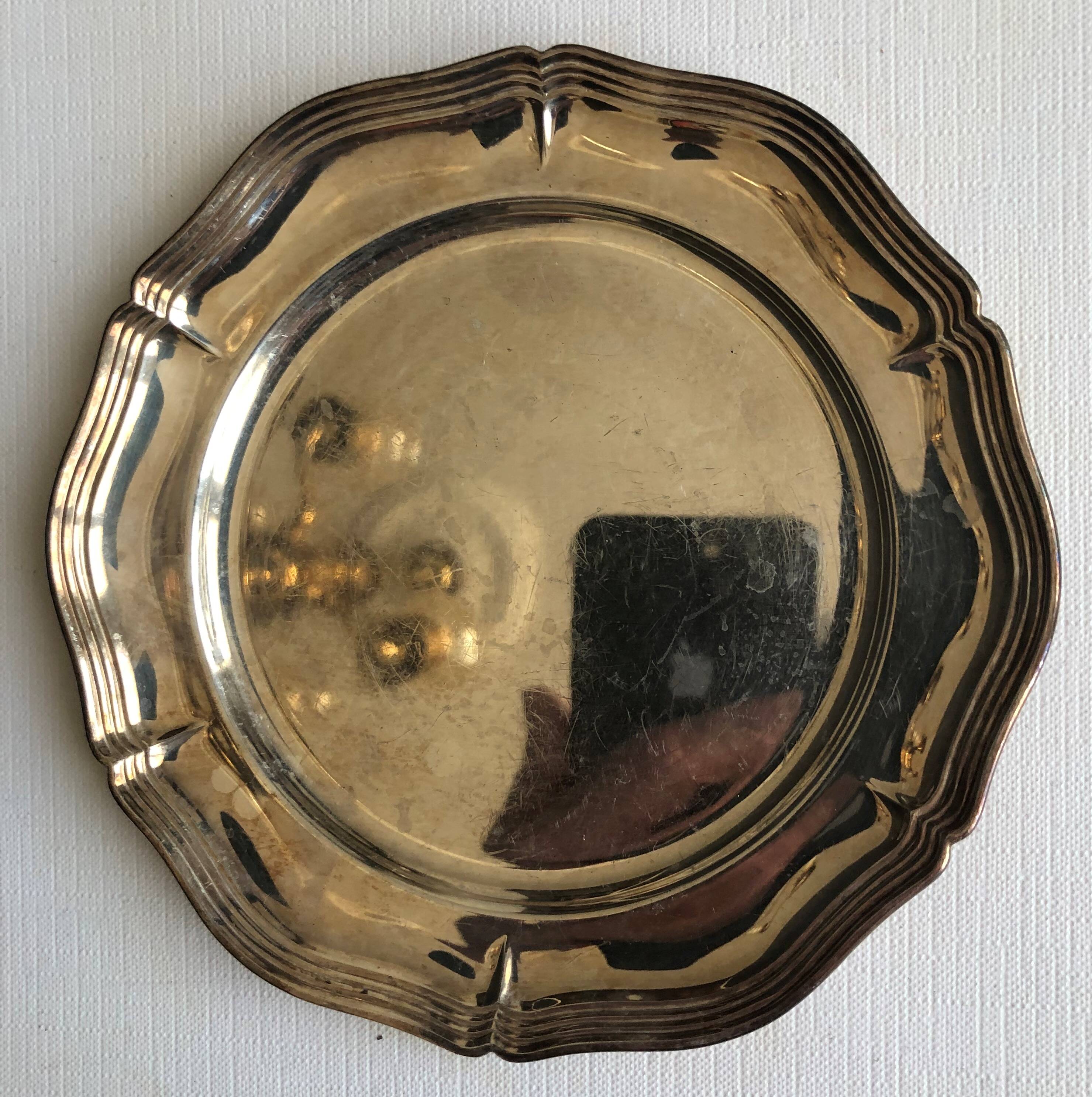 4 Silver metal bottle bottom