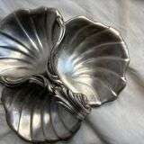 Art Nouveau period display by goldsmith Victor Saglier