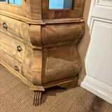 Old Dutch-style display cabinet