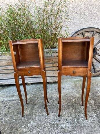 2 vintage bedside tables