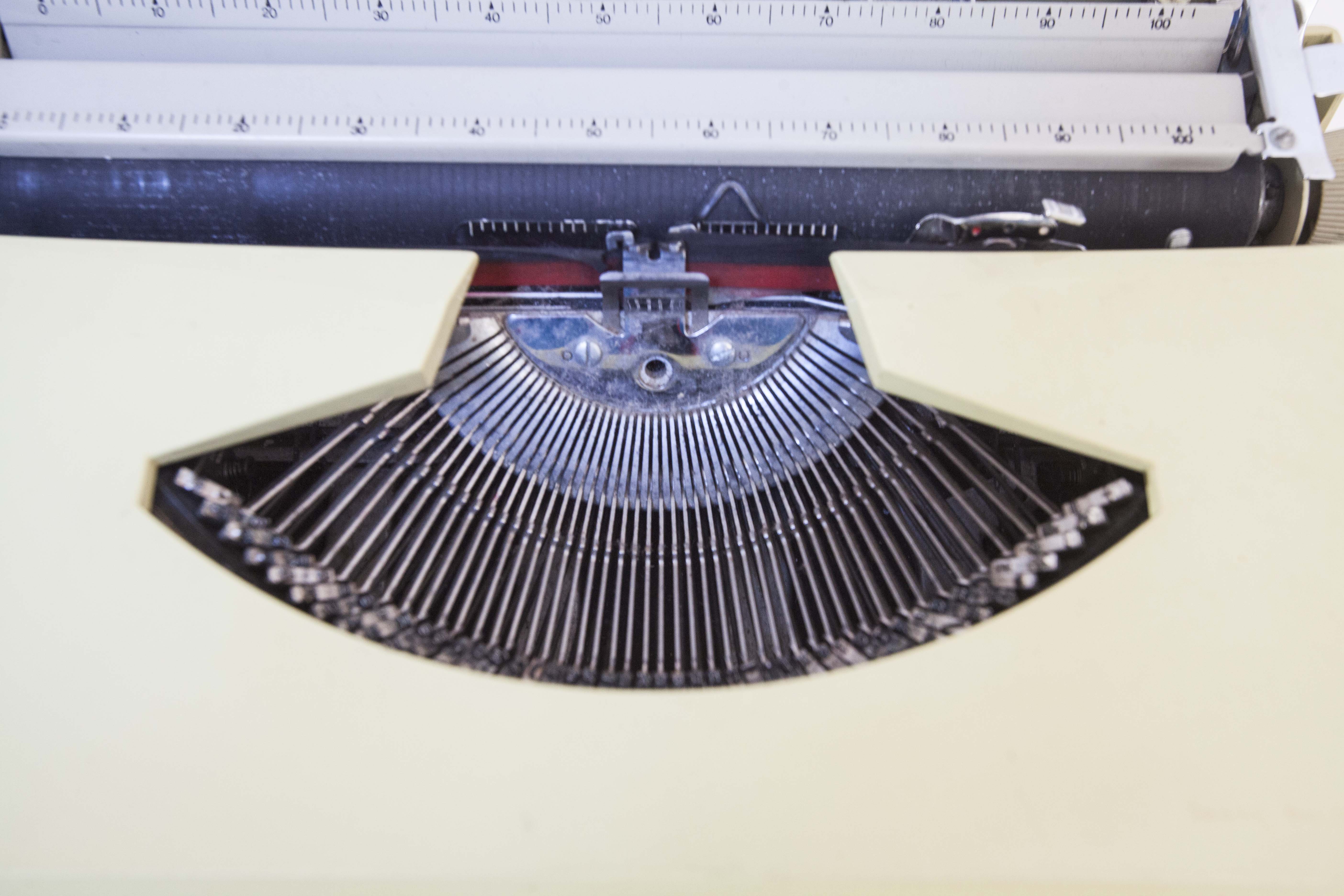 Mercedes character typewriter elite 1969