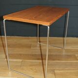 3 modernist nesting tables