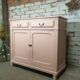 Buffet parisien vintage rose pâle