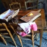 Bresse farmhouse table in walnut