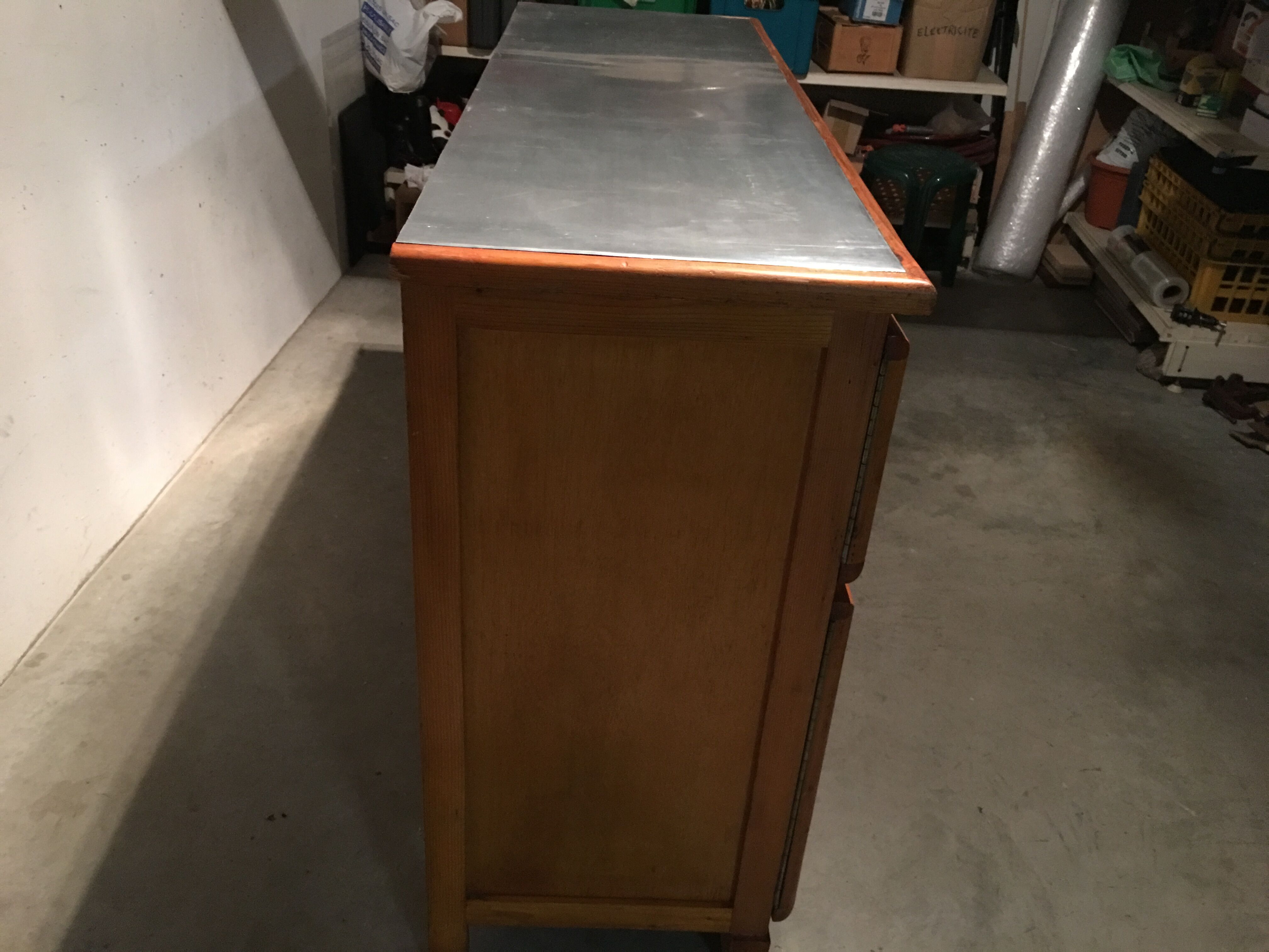 Buffet mado zinc 50 years