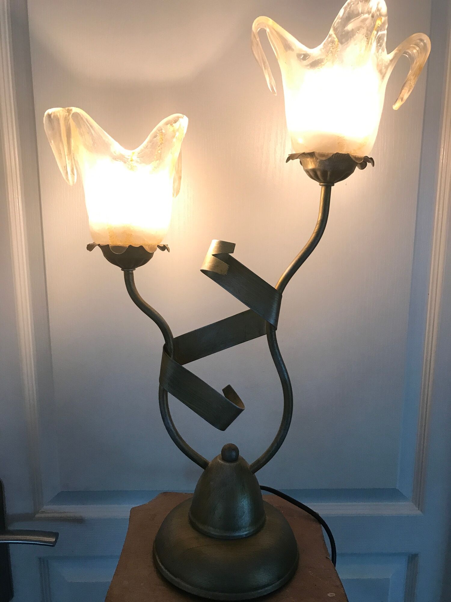 Lamp salerno 2 rods metal finish tulips in blown glass 52,5 cm