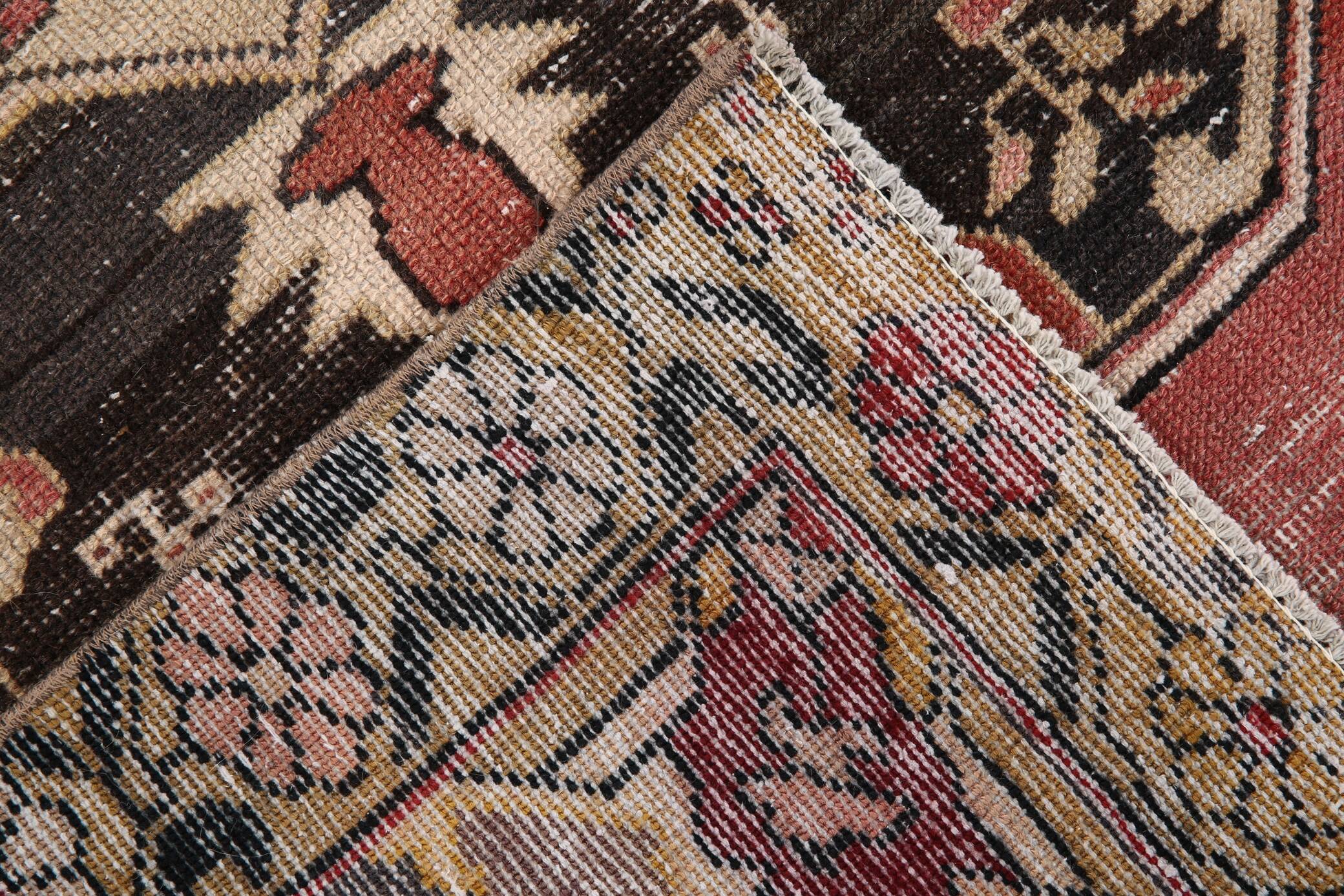 Oriental Pattern Classic Red Black Vintage Persian Rug, 132x222Cm