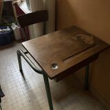 Children's desk