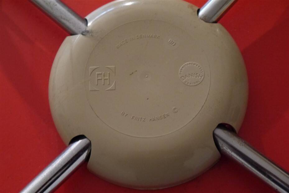 "Ant" chairs by Arne Jacobsen for Fritz Hansen 1970