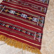 Tapis berbère marocain tissé à la main 100% laine