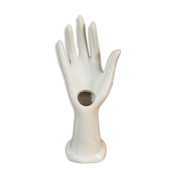 Ring holder for a single flower