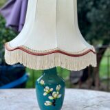 Lampe de chevet avec décor asiatique de fleur