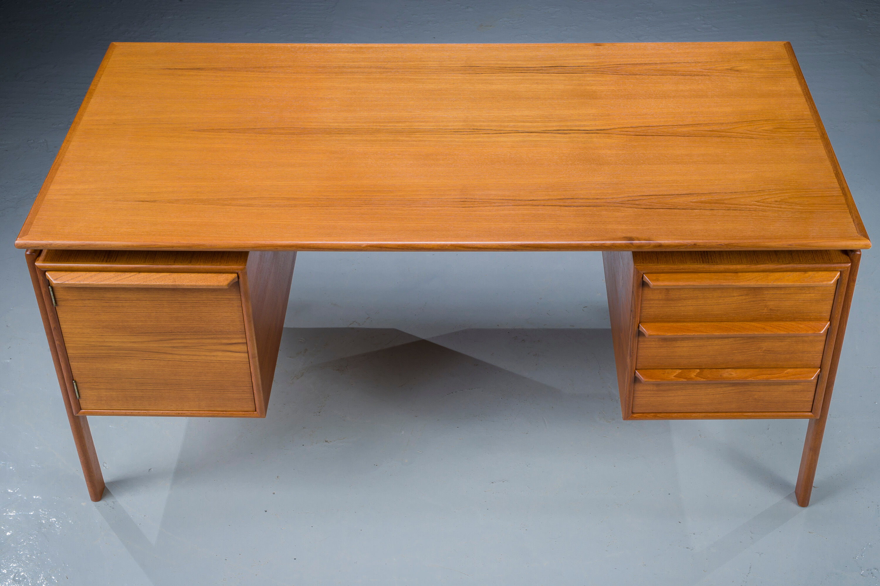 Mid-Century Teak Desk from GV Møbler, 1960s