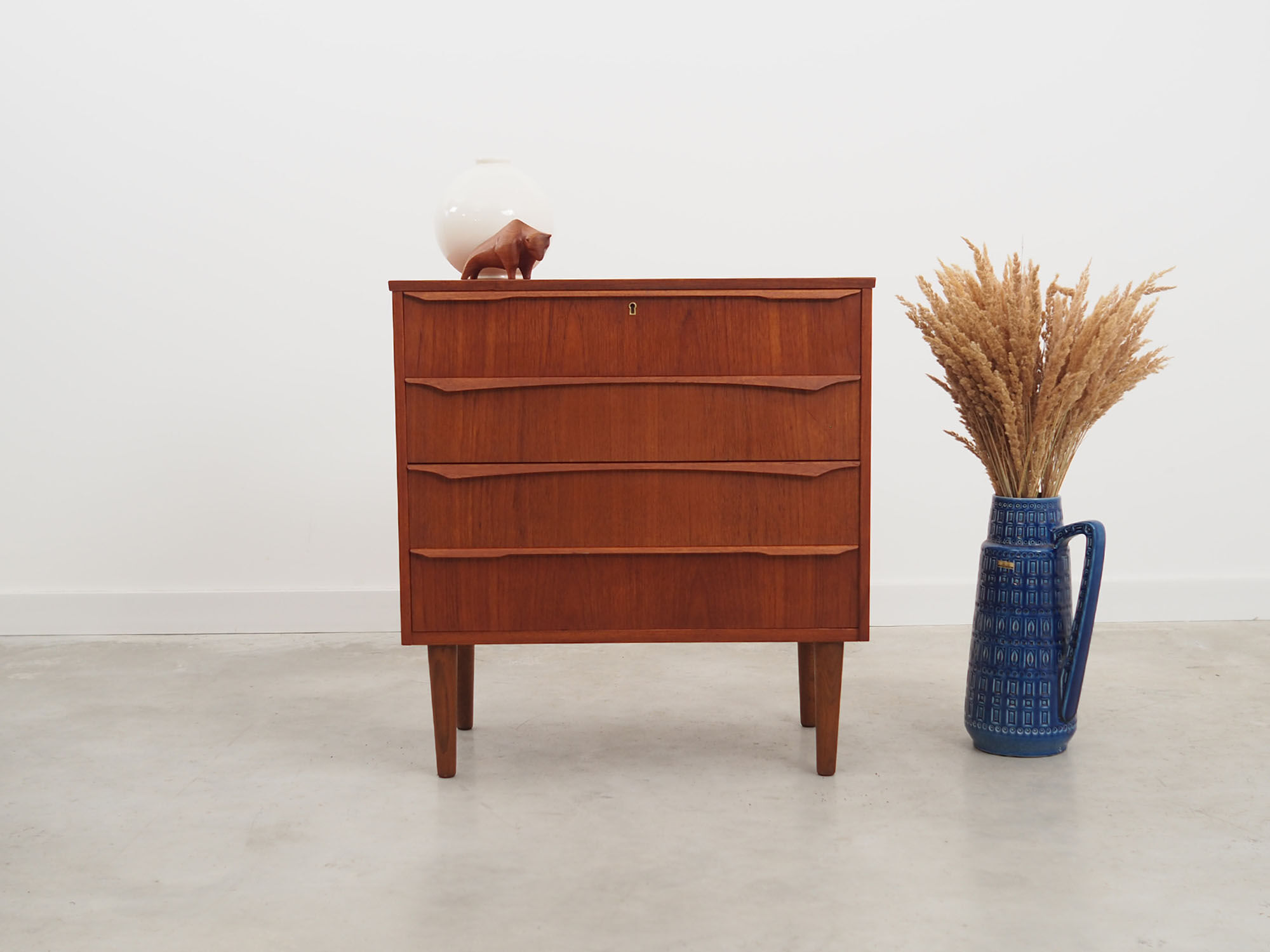 Teak chest of drawers, Danish design, 1970s, made in Denmark