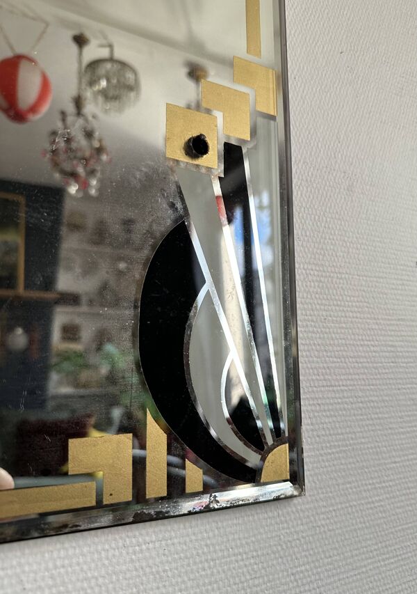 Miroir biseauté à motifs Art Deco peint à la main - 1930