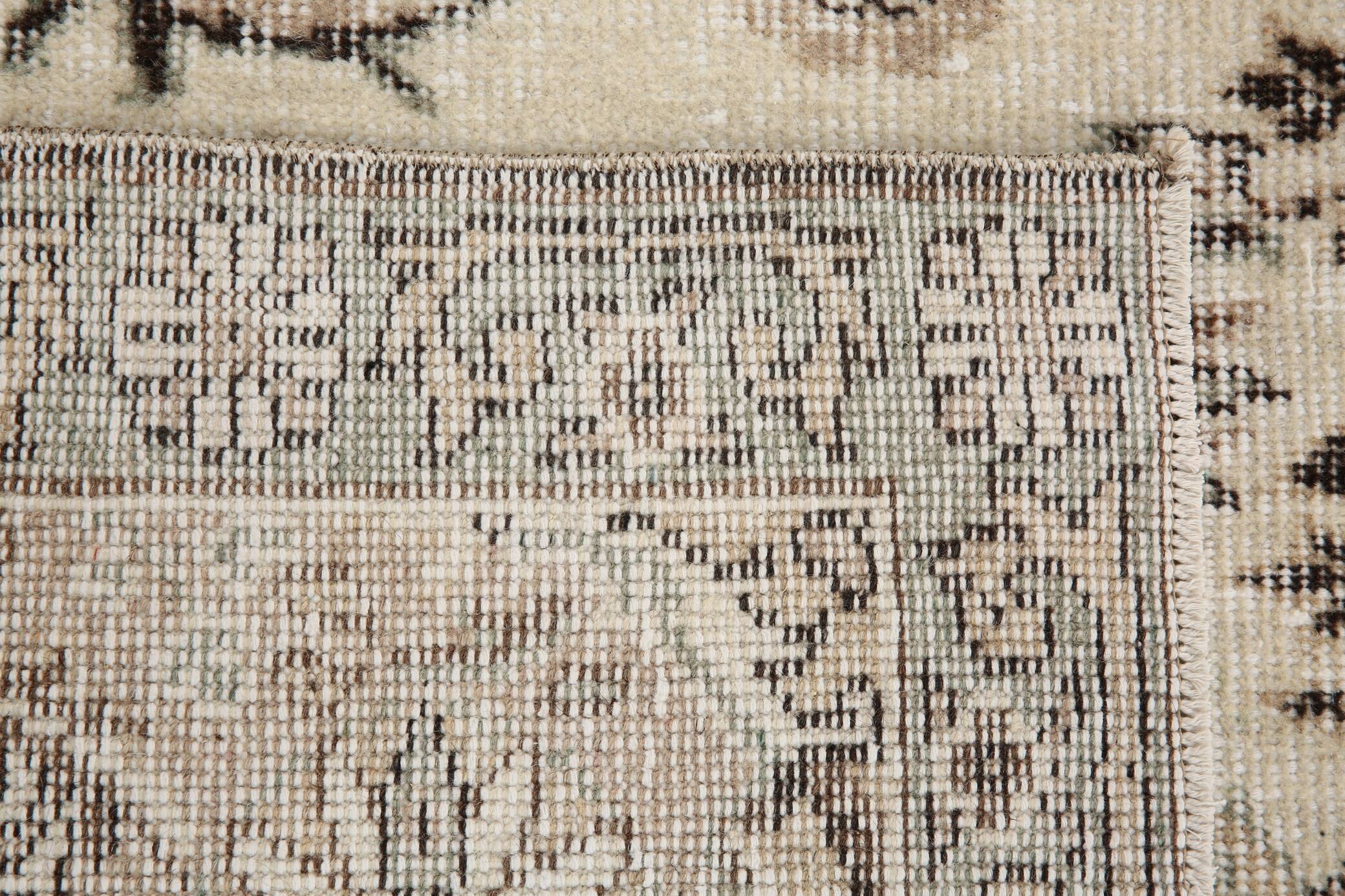 Brown & Cream Floral Vintage Rug, 195x302Cm