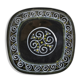 Beautiful Vintage Dish Breton Ceramic signed Ty Breiz of the 70s. Quimper Brittany ....