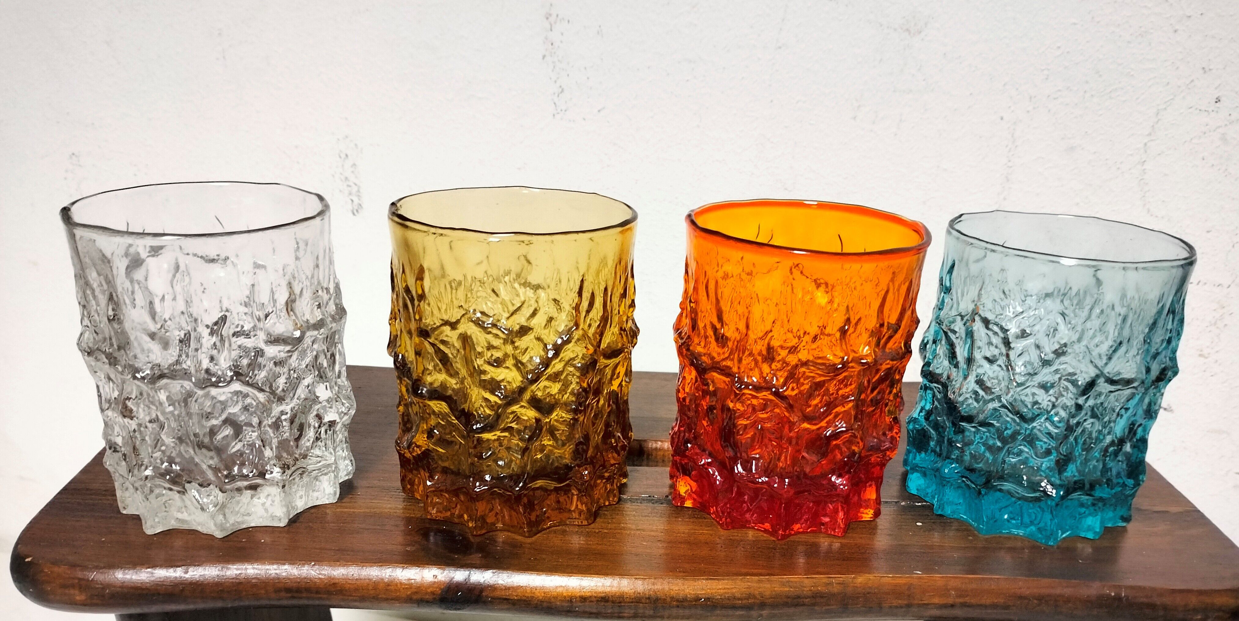 4 orangeade glasses