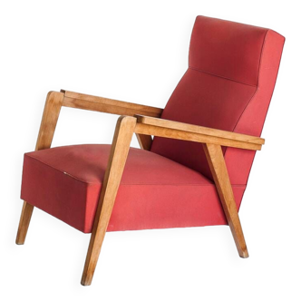 Fauteuil vintage en bois de hêtre et revêtement en eskay. France, années 60