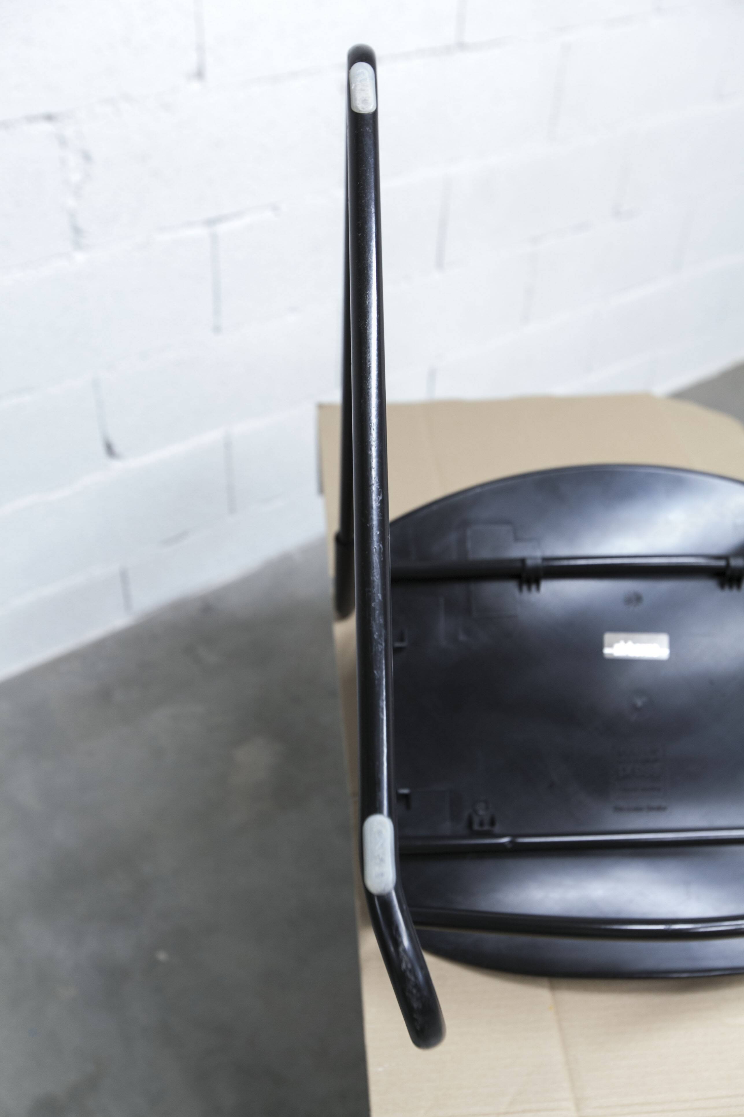 Paolo Favaretto Airborne Steelcase Strafor Chair 1989