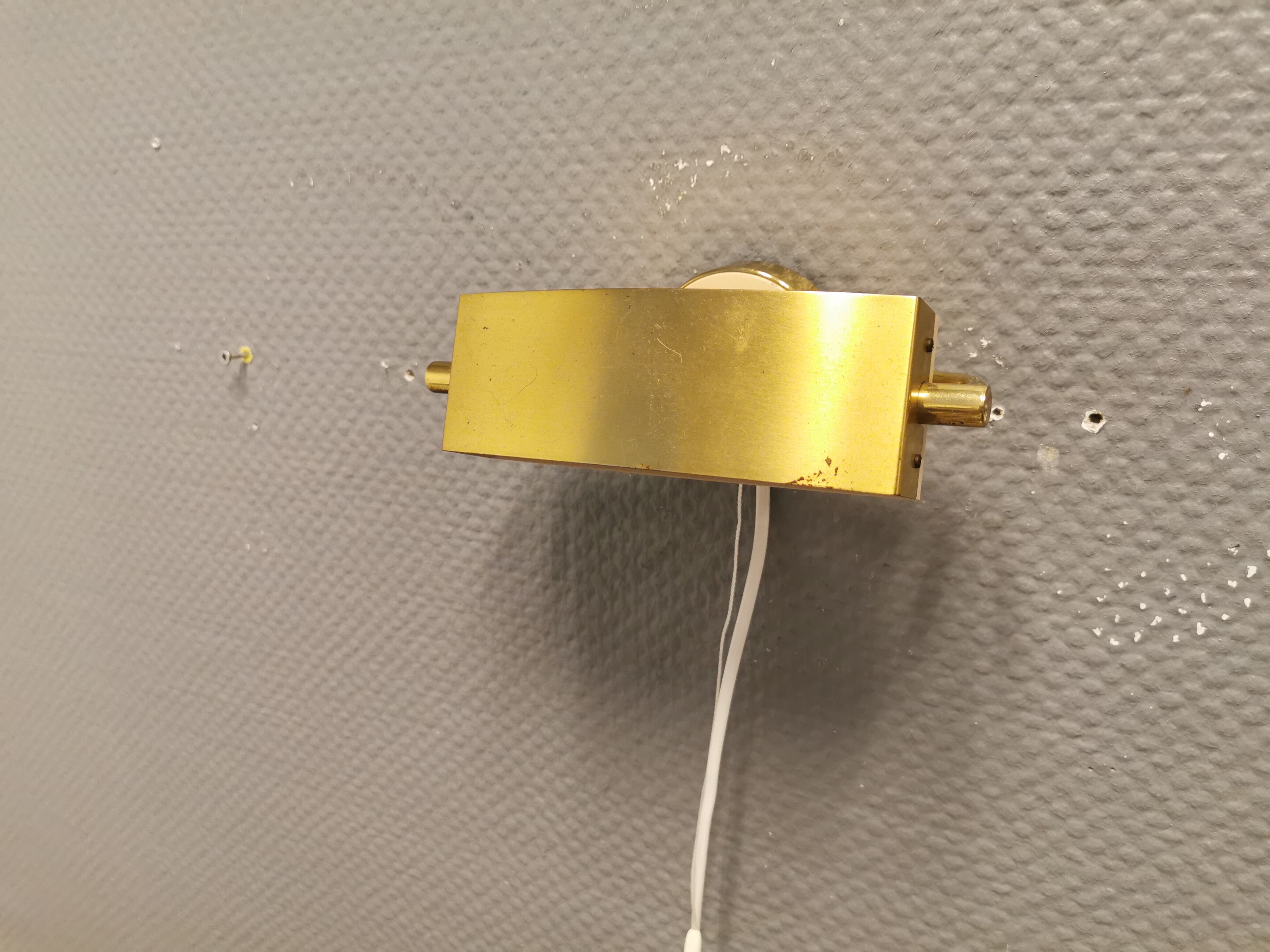Small wall lamp made of brass, Danish design, estimated from the 1930