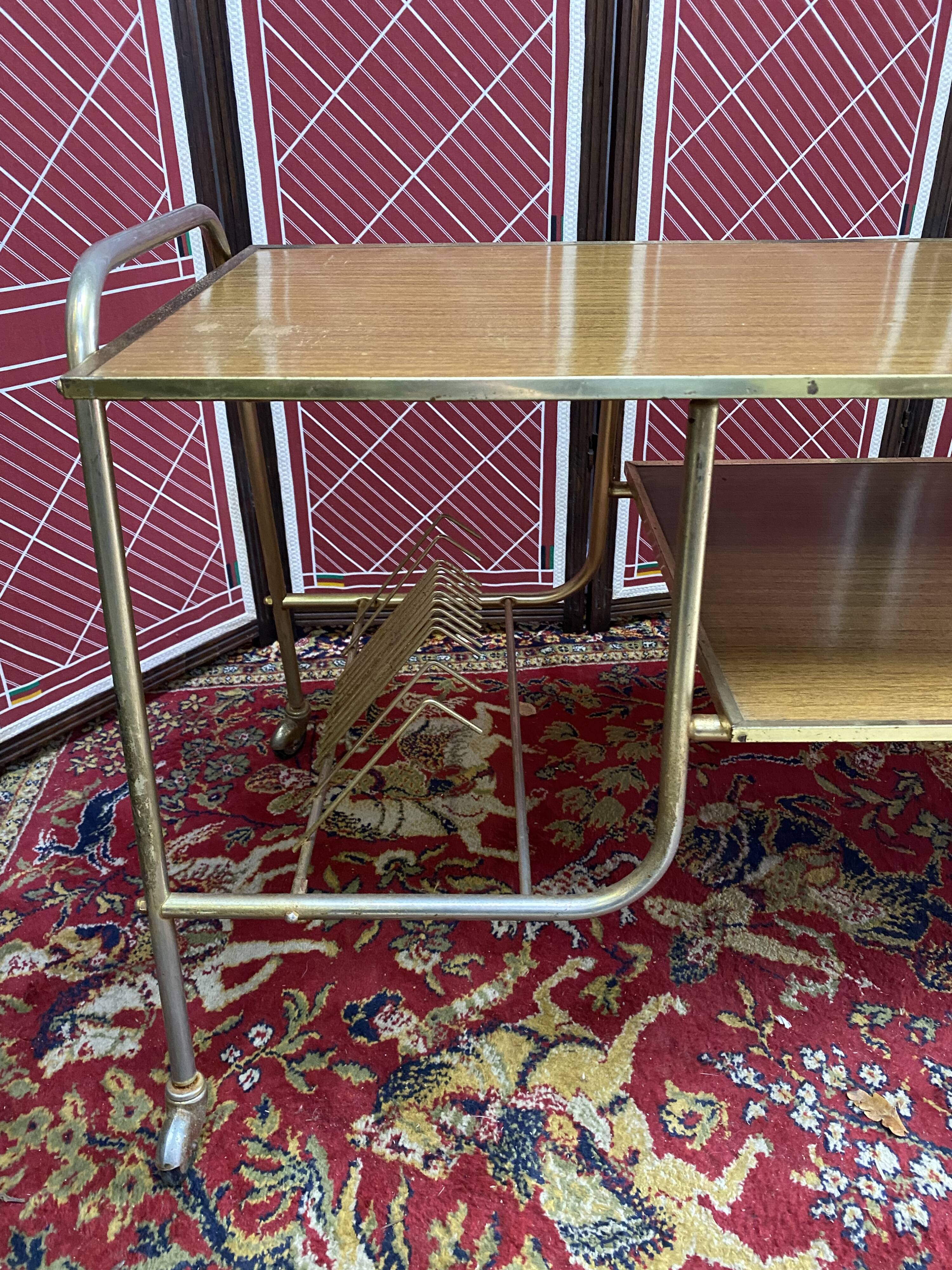 Service range vinyls trolley on wheels of the 70's