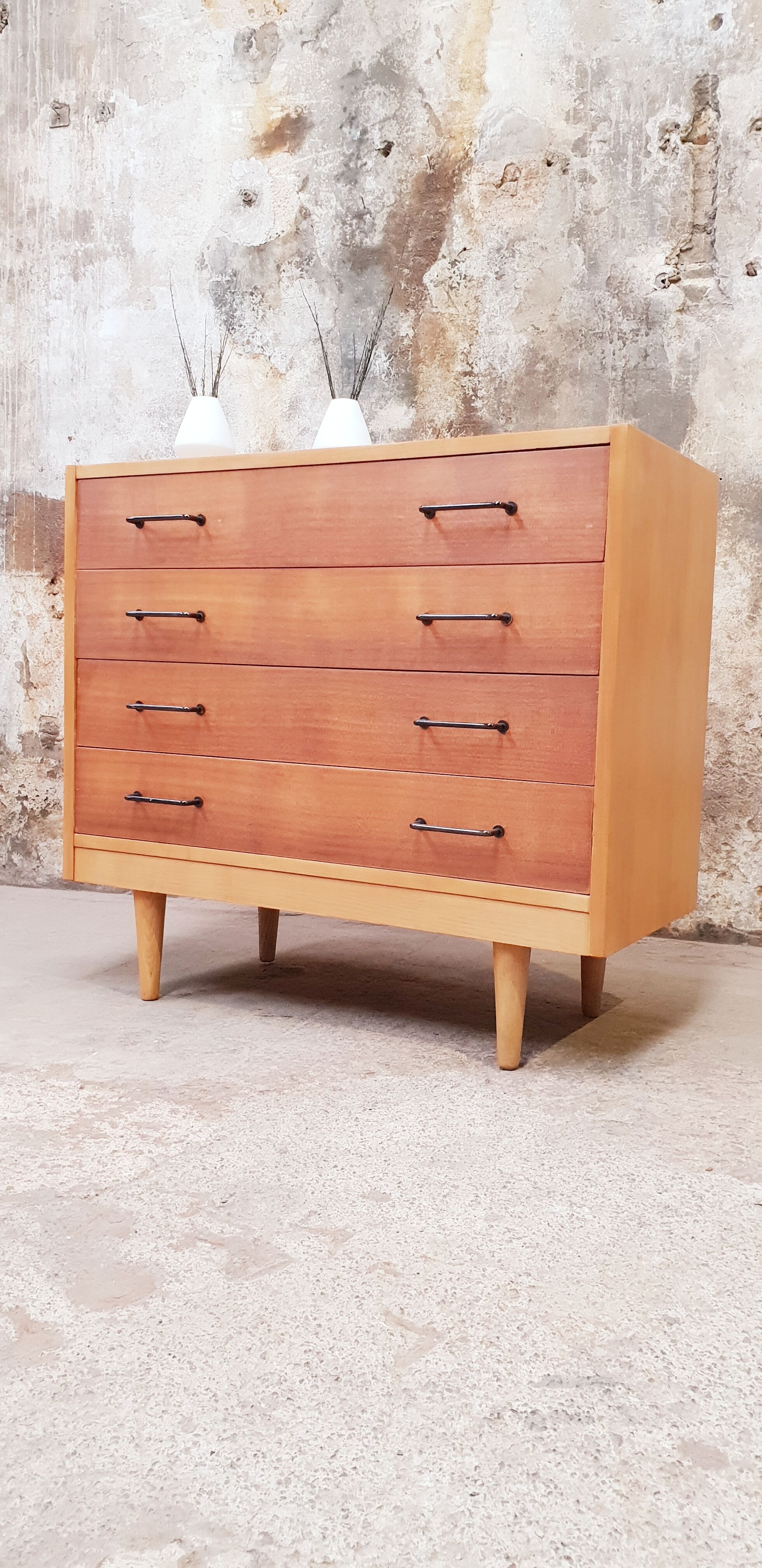 Vintage chest of drawers